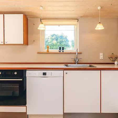 4 Star In Vaeggerlose *